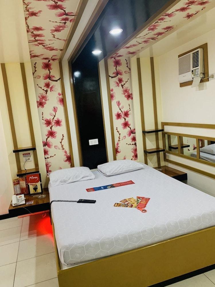 Hotel Sogo Tarlac Ngoại thất bức ảnh