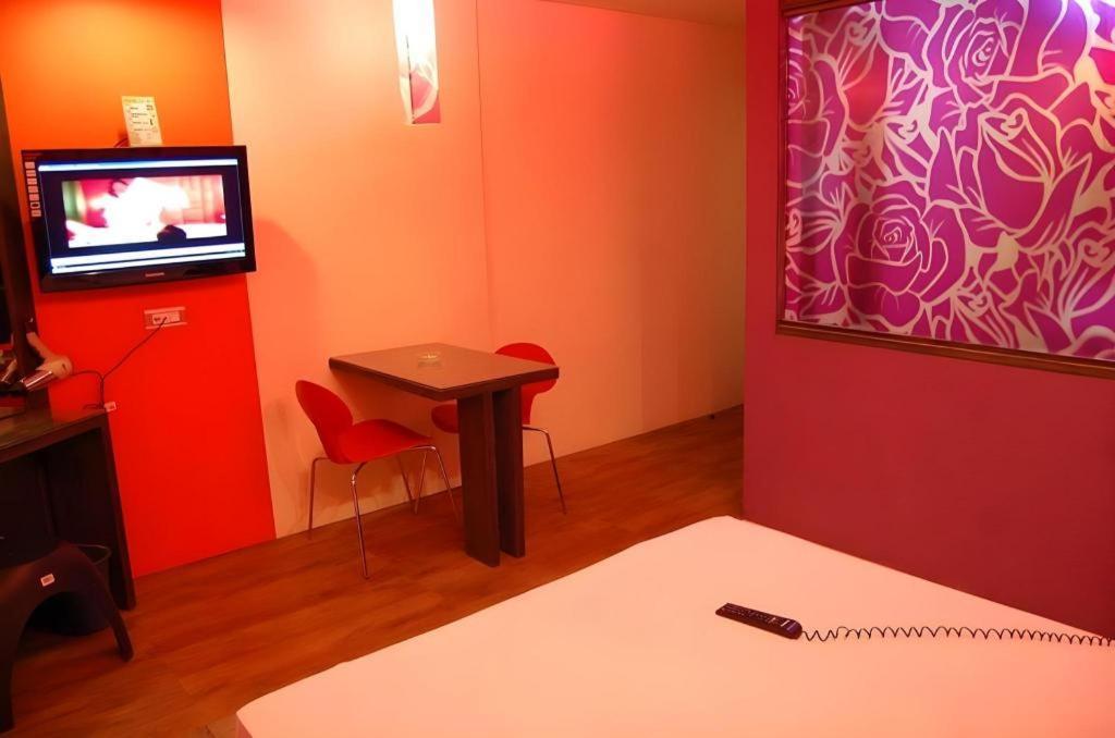 Hotel Sogo Tarlac Ngoại thất bức ảnh