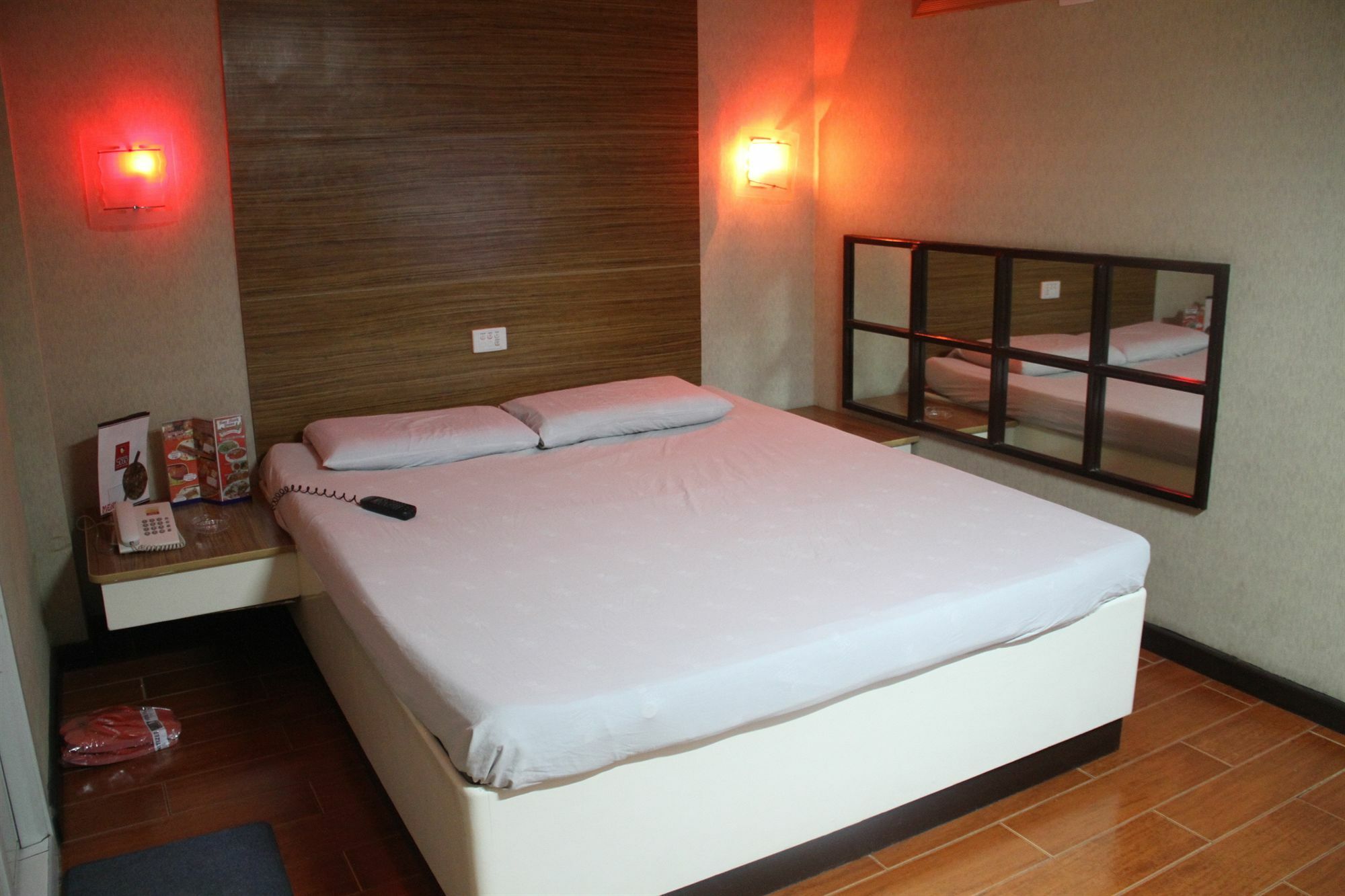Hotel Sogo Tarlac Ngoại thất bức ảnh